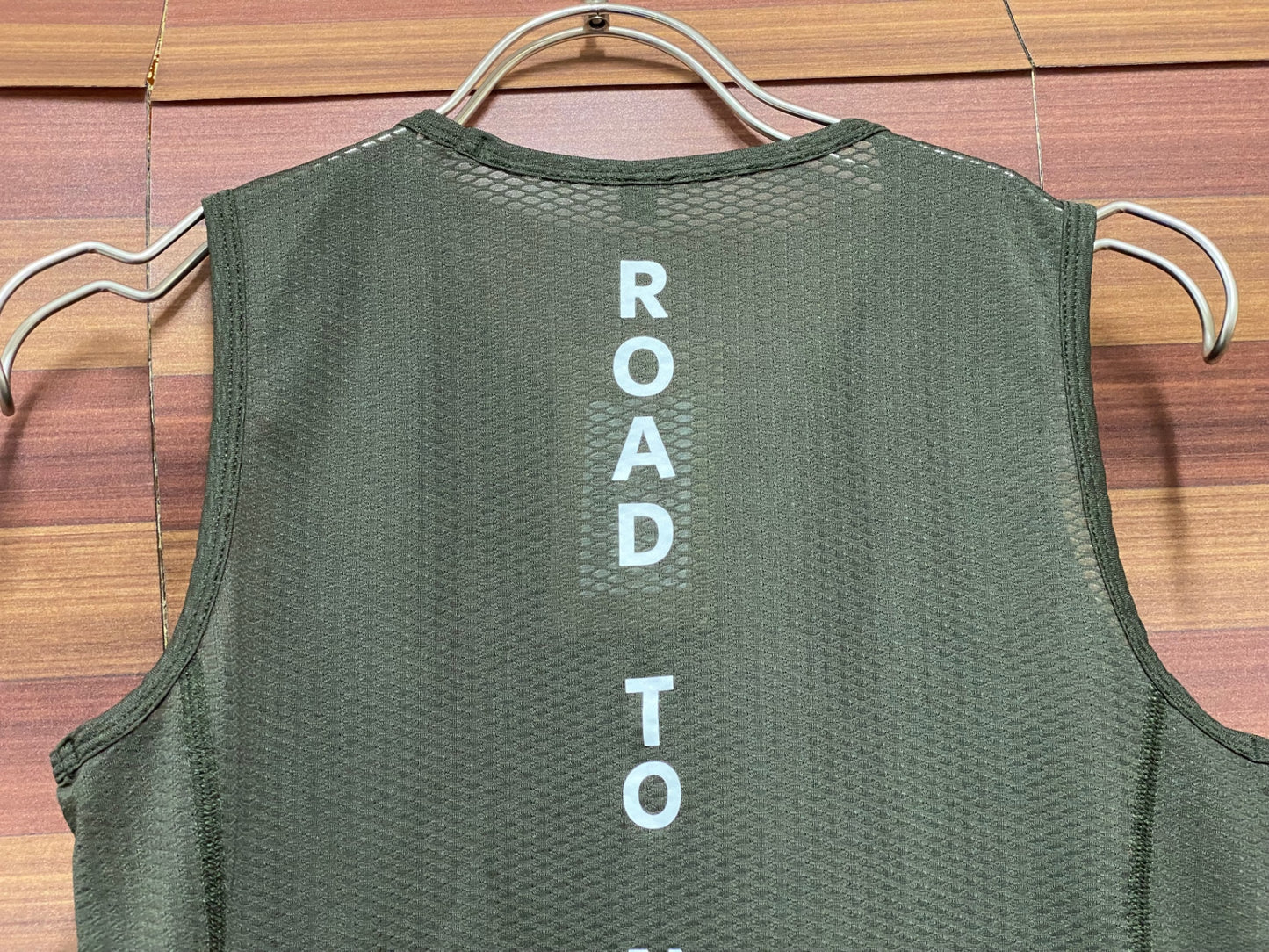 IV066 パスノーマルスタジオ PAS NORMAL STUDIOS Sleeve Less Baselayser ベースレイヤー 緑 S