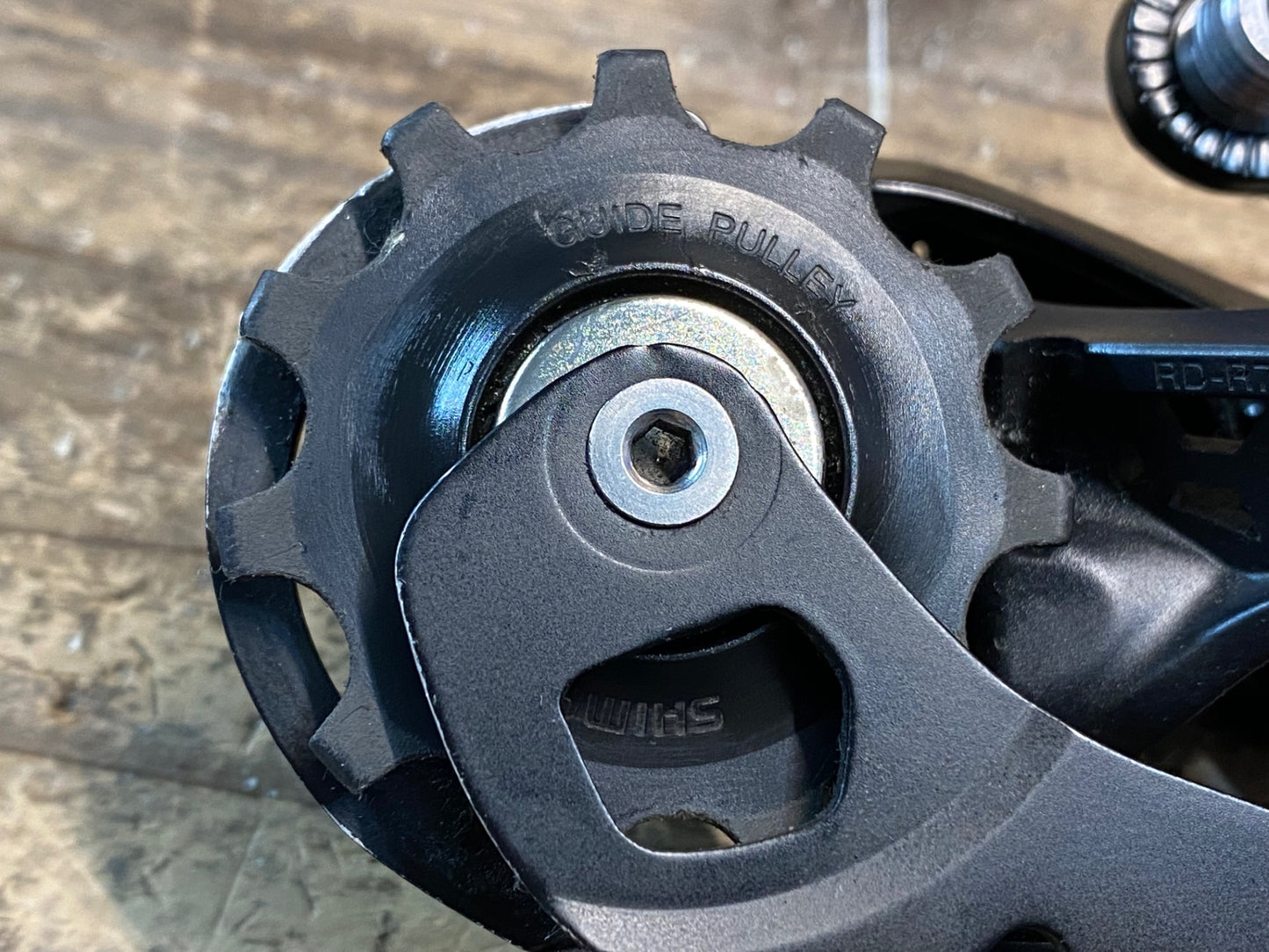 IX764 シマノ SHIMANO 105 RD-R7000 リアディレイラー 11S SS 黒