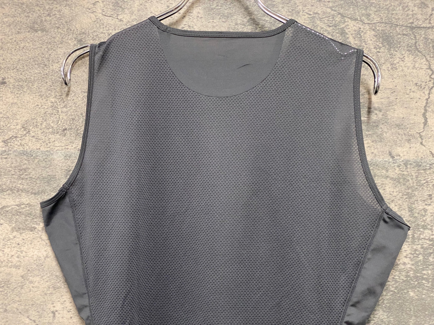 JB024 ラファ Rapha PRO TEAM BASE LAYER - SLEEVELESS ノースリーブ ベースレイヤー グレー L