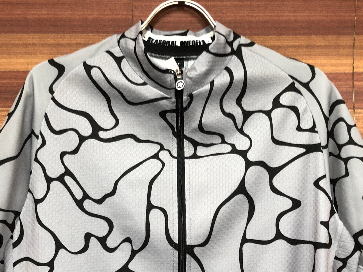 IO232 アソス assos FASTLANE GT 半袖サイクルジャージ グレー L 小ほつれ