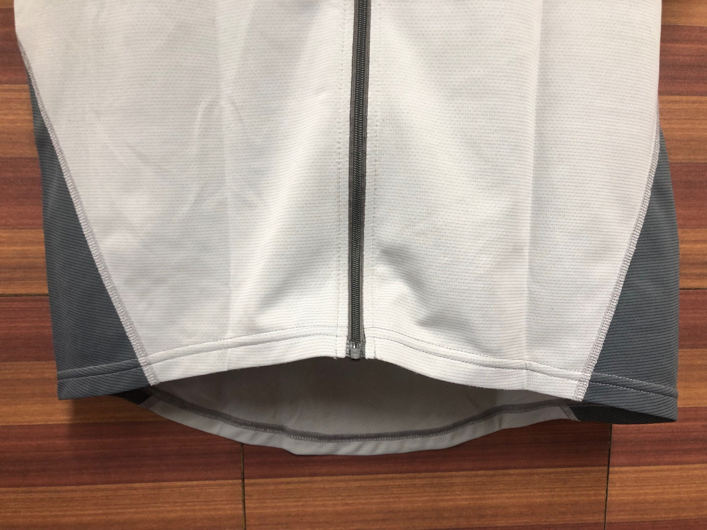 IP252 モンベル mont-bell 半袖 サイクルジャージ グレー M