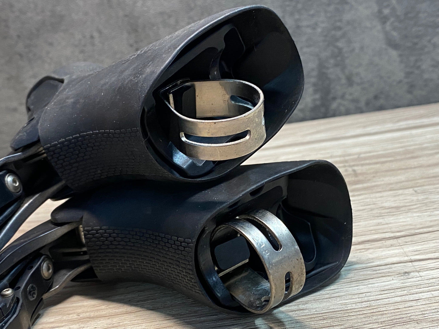 IU934 シマノ SHIMANO アルテグラ ULTEGRA ST-6770 STIレバー 2x10S Di2 電動