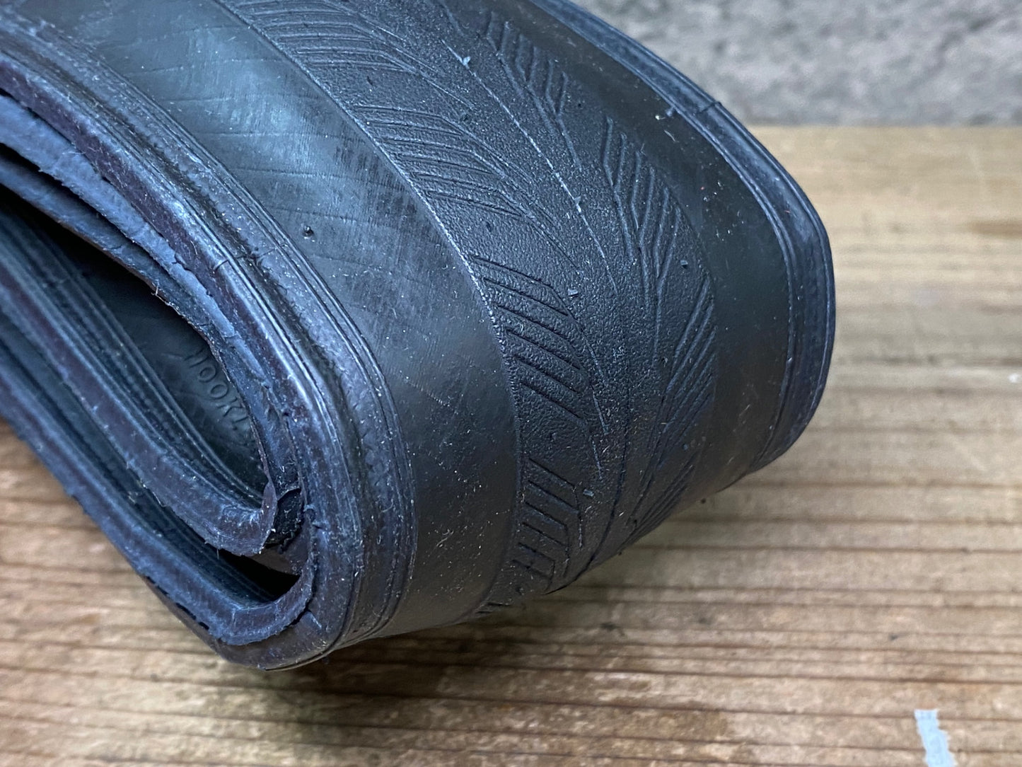 JC835 iRC TIRE フォーミュラ FORMULA PRO TL RBCC タイヤ 700x28c HOOKED/HOOKLESS