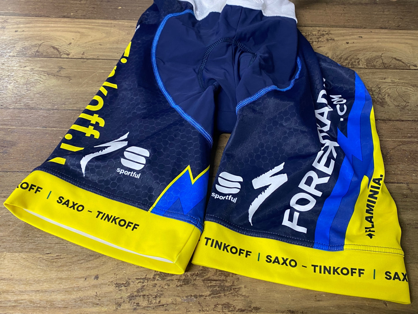 IS045 スポーツフル Sportful ビブショーツ TINKOFF 黒 紺 L