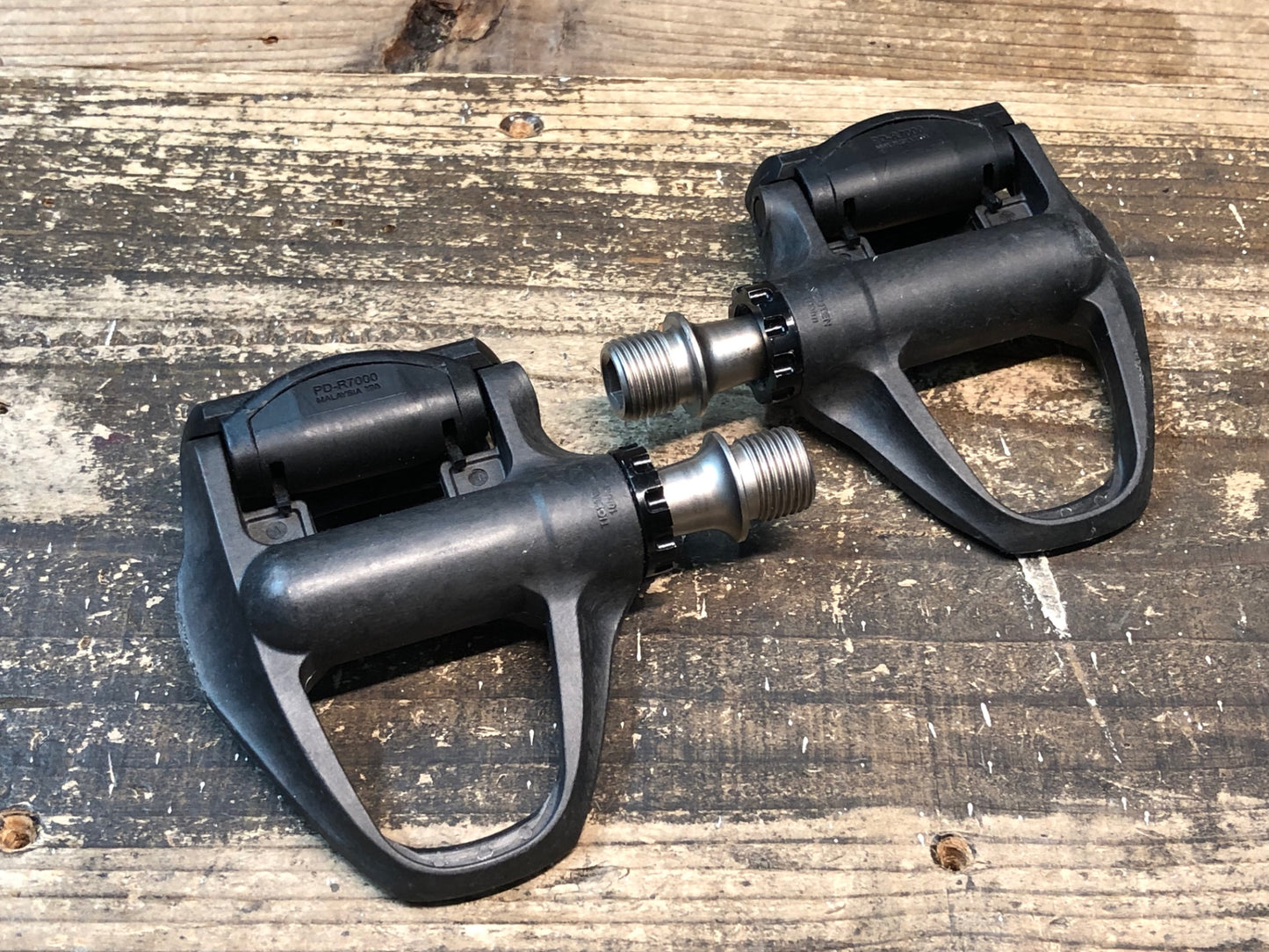 IW132 シマノ SHIMANO 105 PD-R7000 ビンディングペダル