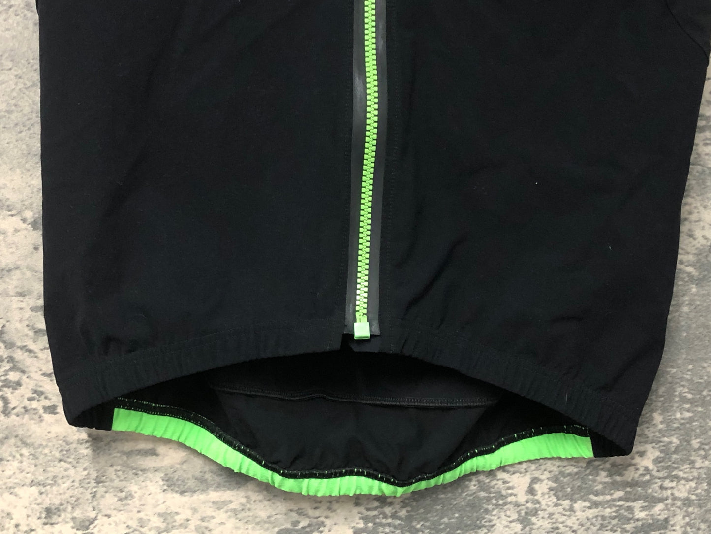 JC233 Q36.5 ジレ サイクルベスト 黒 S 裏起毛