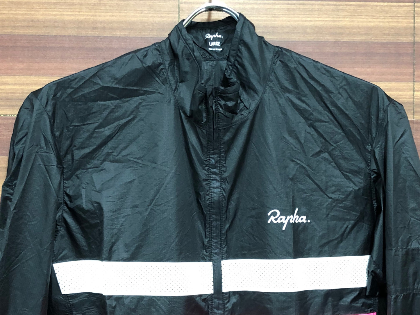 HZ944 ラファ Rapha BREVET FLYWEIGHT WIND JACKET ウインドブレーカー 黒/ピンク L