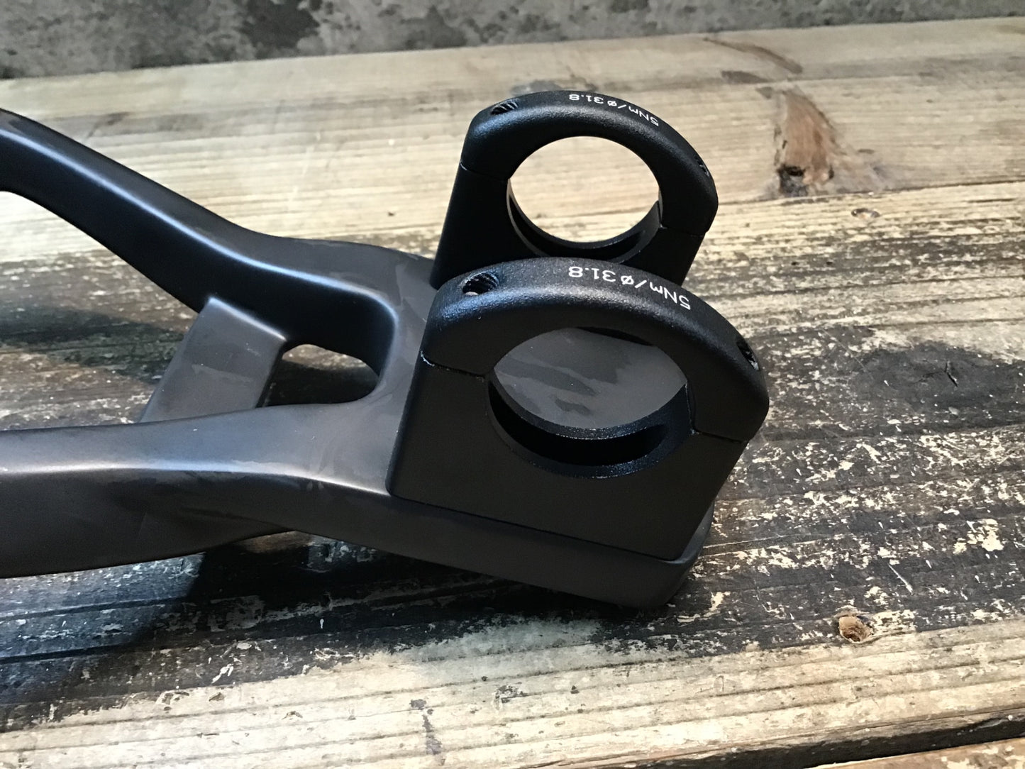 JB245 コントロールテック CONTROL TECH Aero Cockpit DHバー Φ31.8 ※肘置き欠品