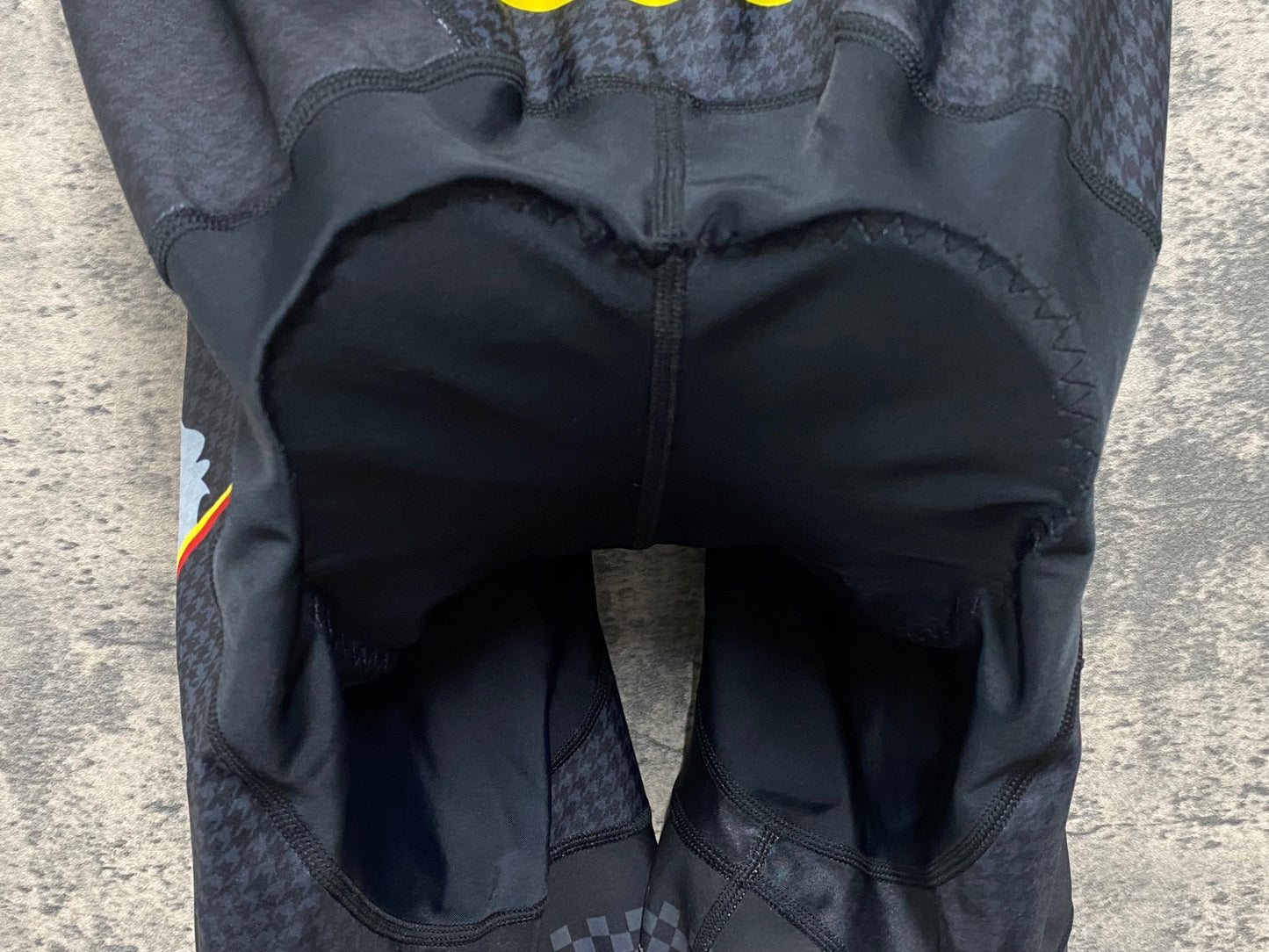 JB061 リオンドカペルミュール Lion de KAPELMUUR レーサーパンツ 黒