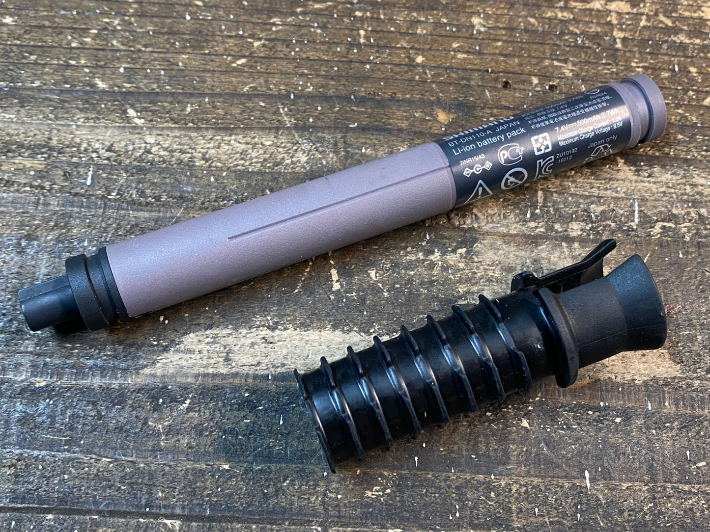 IS962 シマノ SHIMANO BT-DN110-A Di2 ビルトインバッテリー 動作確認済