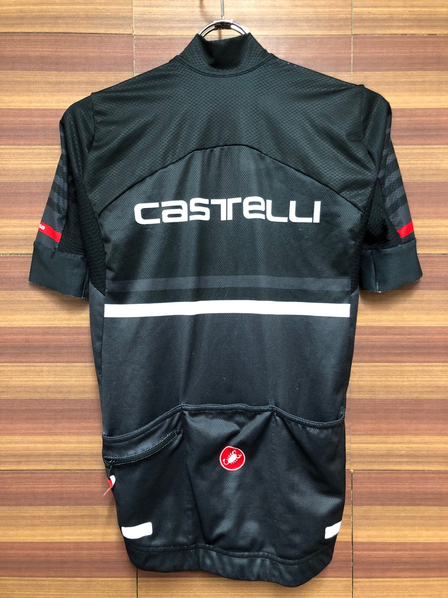 IK422 カステリ CASTELLI ROSSO CORSA aero race 4.7 半袖 サイクルジャージ 黒 M ※ほつれ