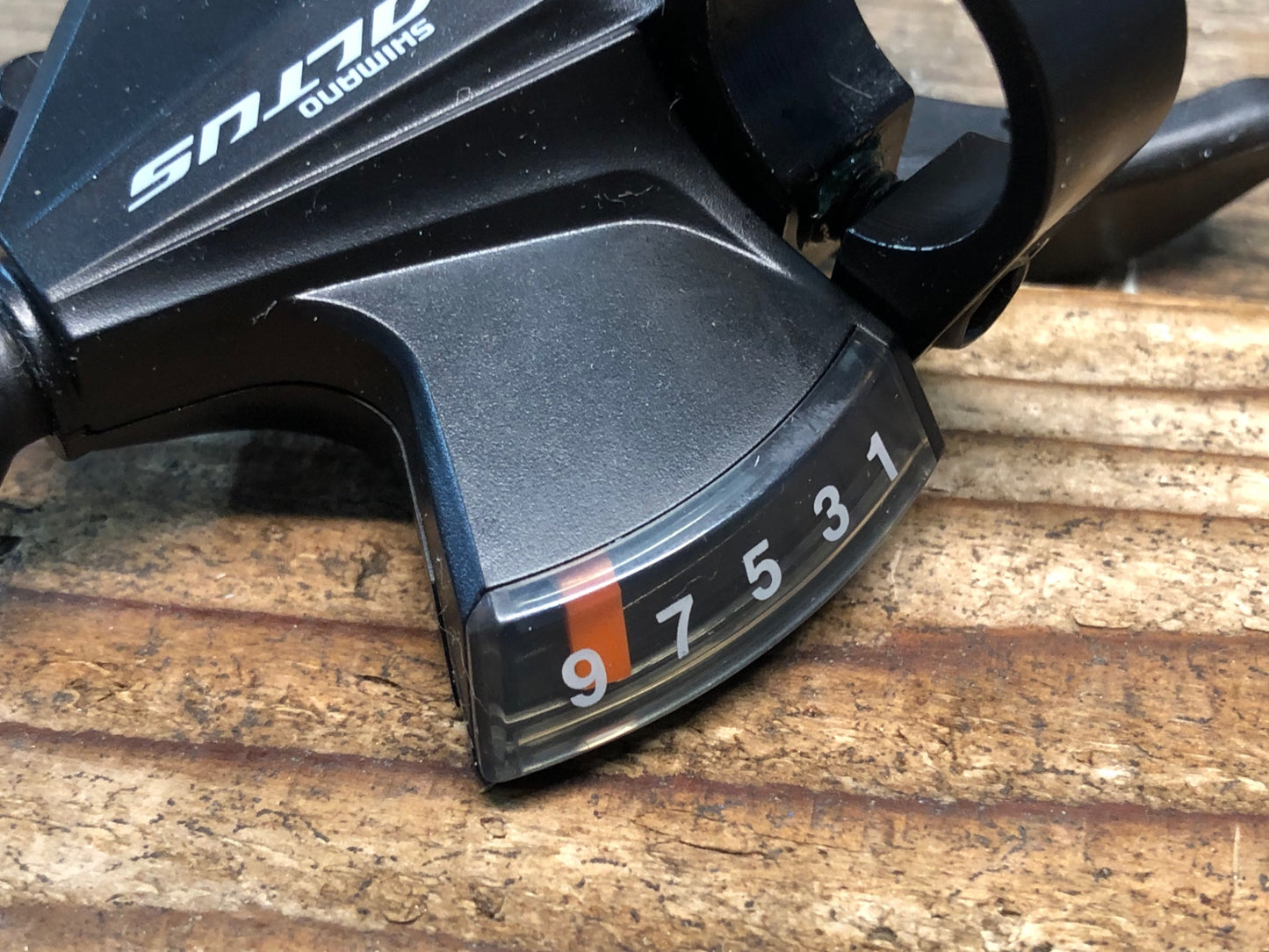 IR370 シマノ SHIMANO アルタス ALTUS SL-M2010-9R シフトレバー