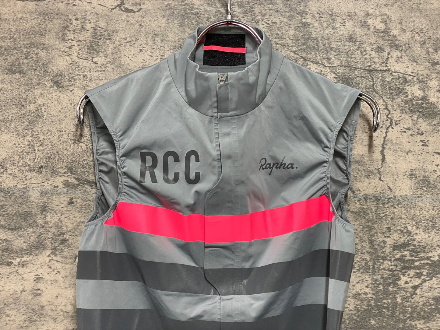 JB923 ラファ Rapha RCC PRO TEAM LW RAIN GILET ジレ ベスト グレー スレ S