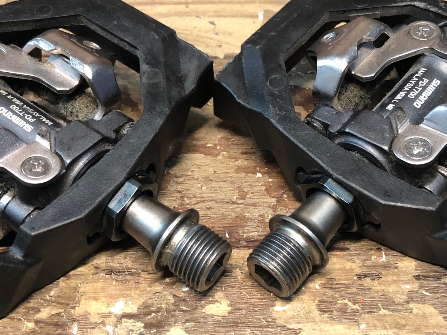 GC086 シマノ SHIMANO PD-T700 ビンディングペダル SPD