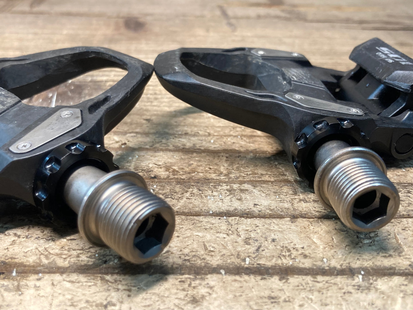 IW971 シマノ SHIMANO 105 PD-R7000 ビンディングペダル