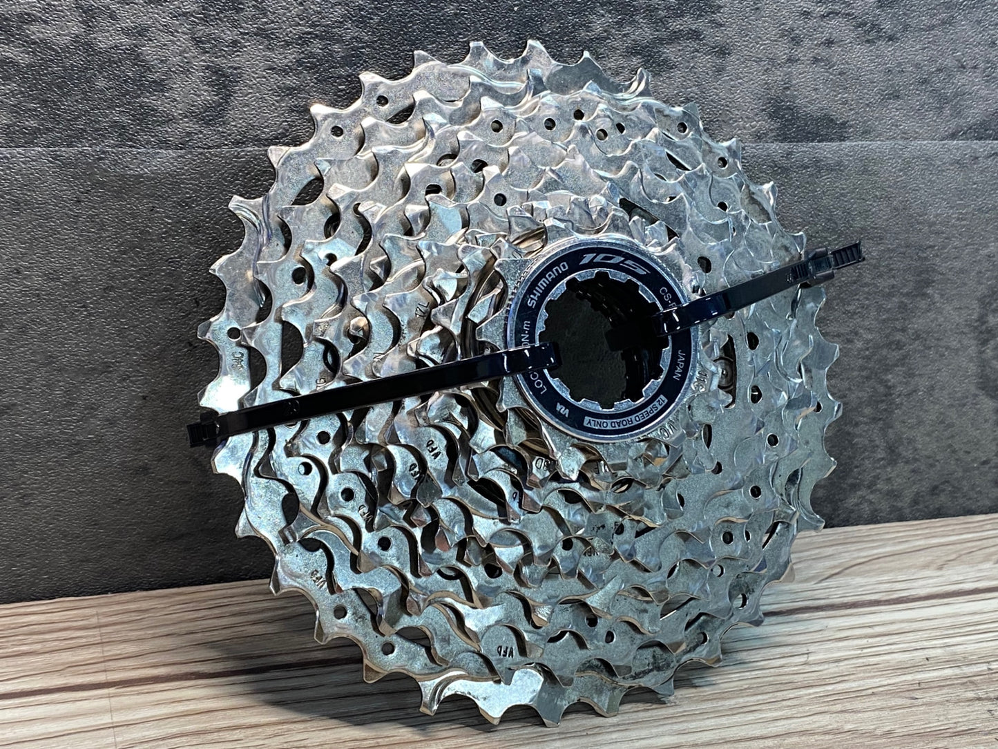 IS844 シマノ SHIMANO 105 CS-R7101 スプロケット 11-34T 12S ※スペーサー1枚欠品