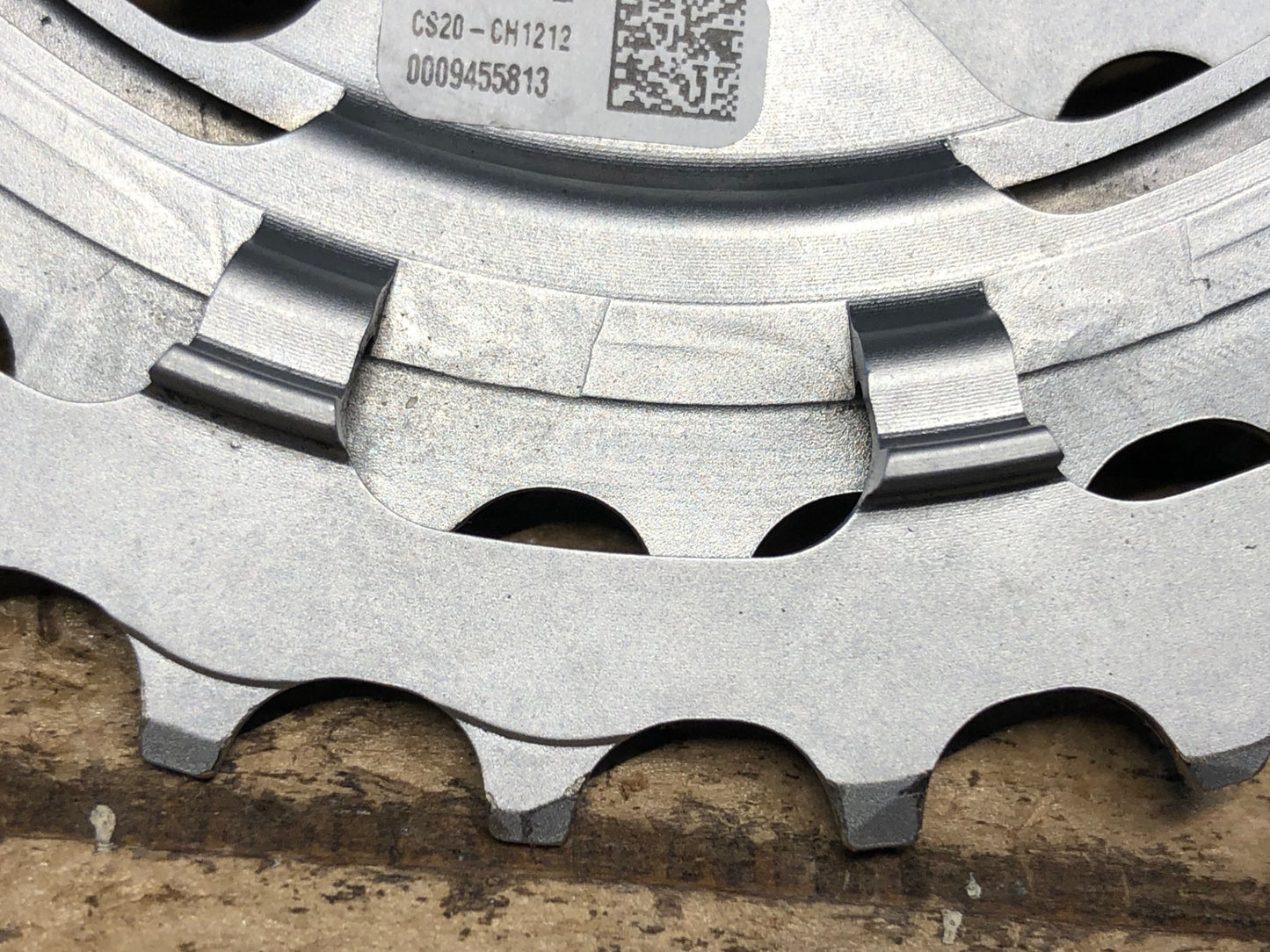 JA947 カンパニョーロ CAMPAGNOLO コーラス CHORUS CS20-CH1212 スプロケット 11-32T 12S