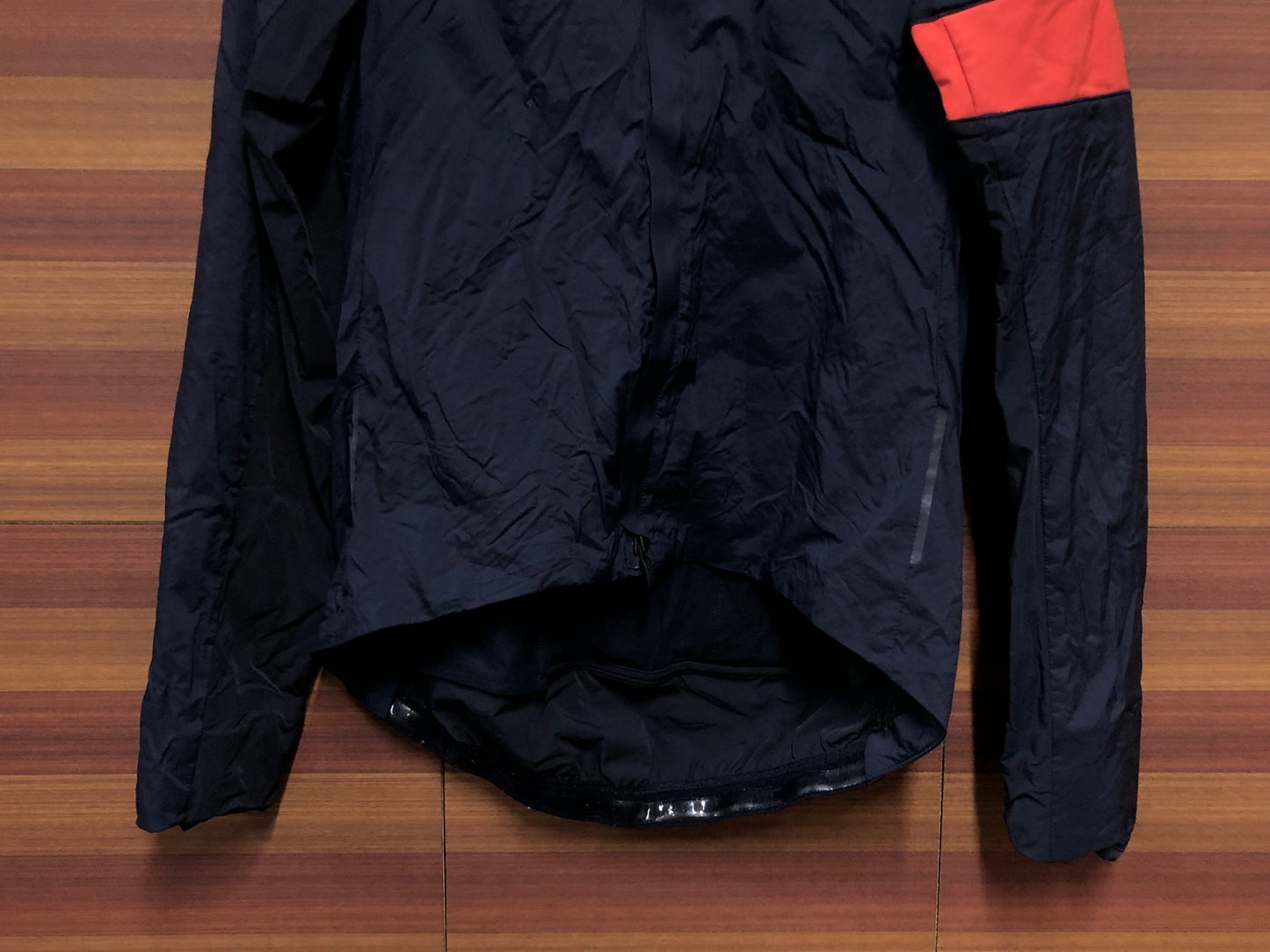 IM190 ラファ RAPHA SOUPLESSE INSULATED JAKET ウィンドブレーカー 紺 M