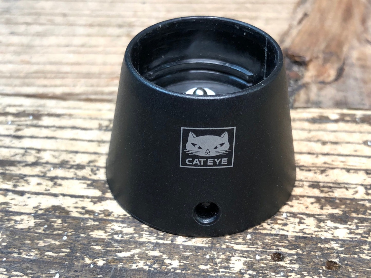 JA665 キャットアイ CATEYE VOLTシリーズ用バッテリー BA-2.2 充電クレードルセット