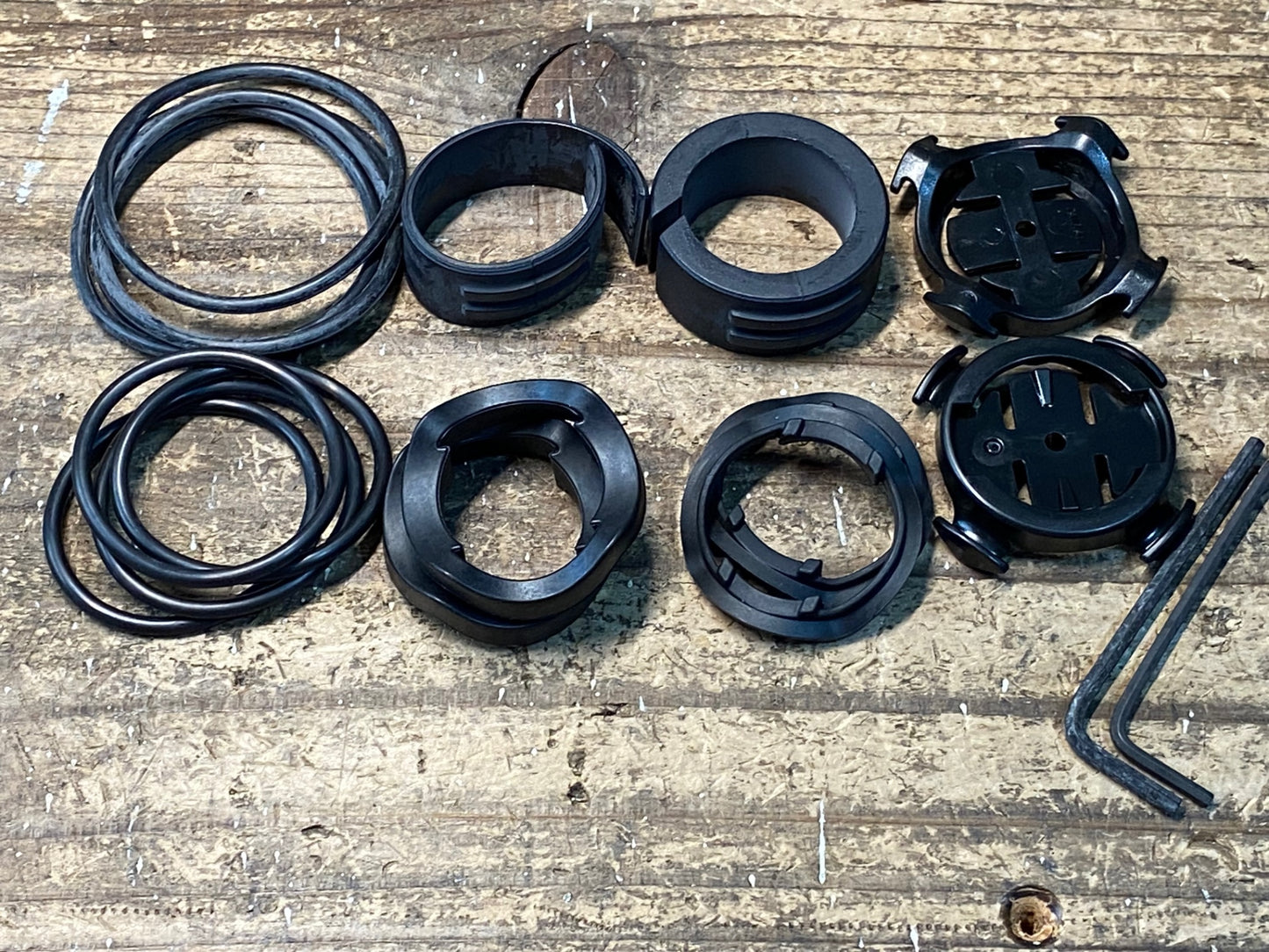 IY045 ガーミン GARMIN エッジ EDGE 530 サイクルコンピューター マウントセット 動作確認済