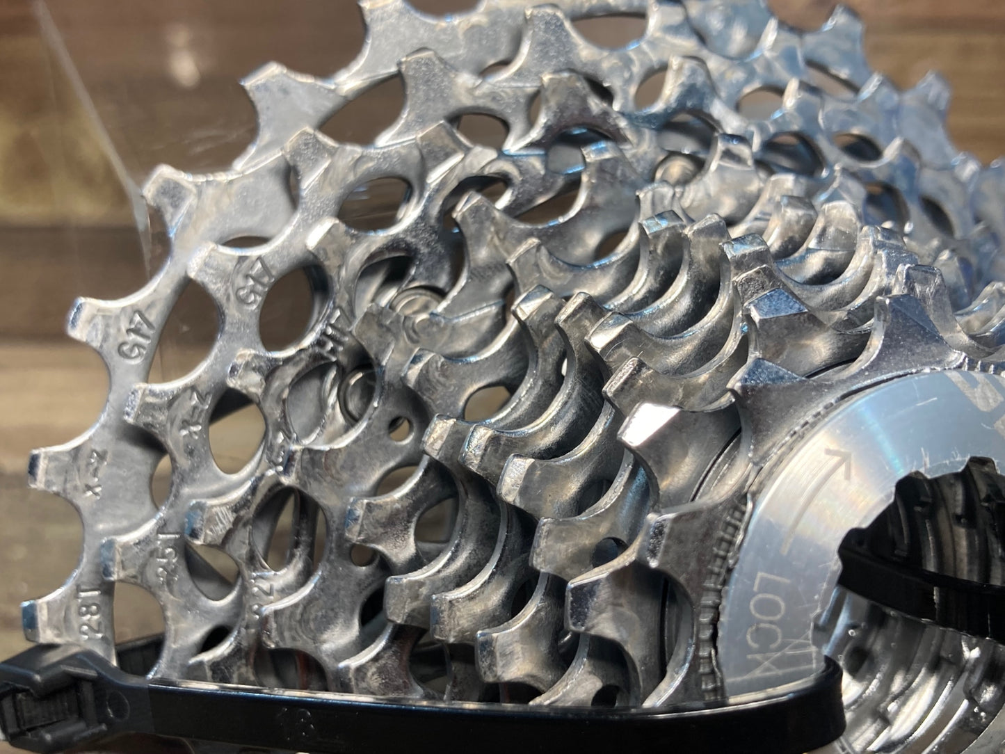 IE051 スラム SRAM フォース FORCE PG-1170 スプロケット 11-28T 11S