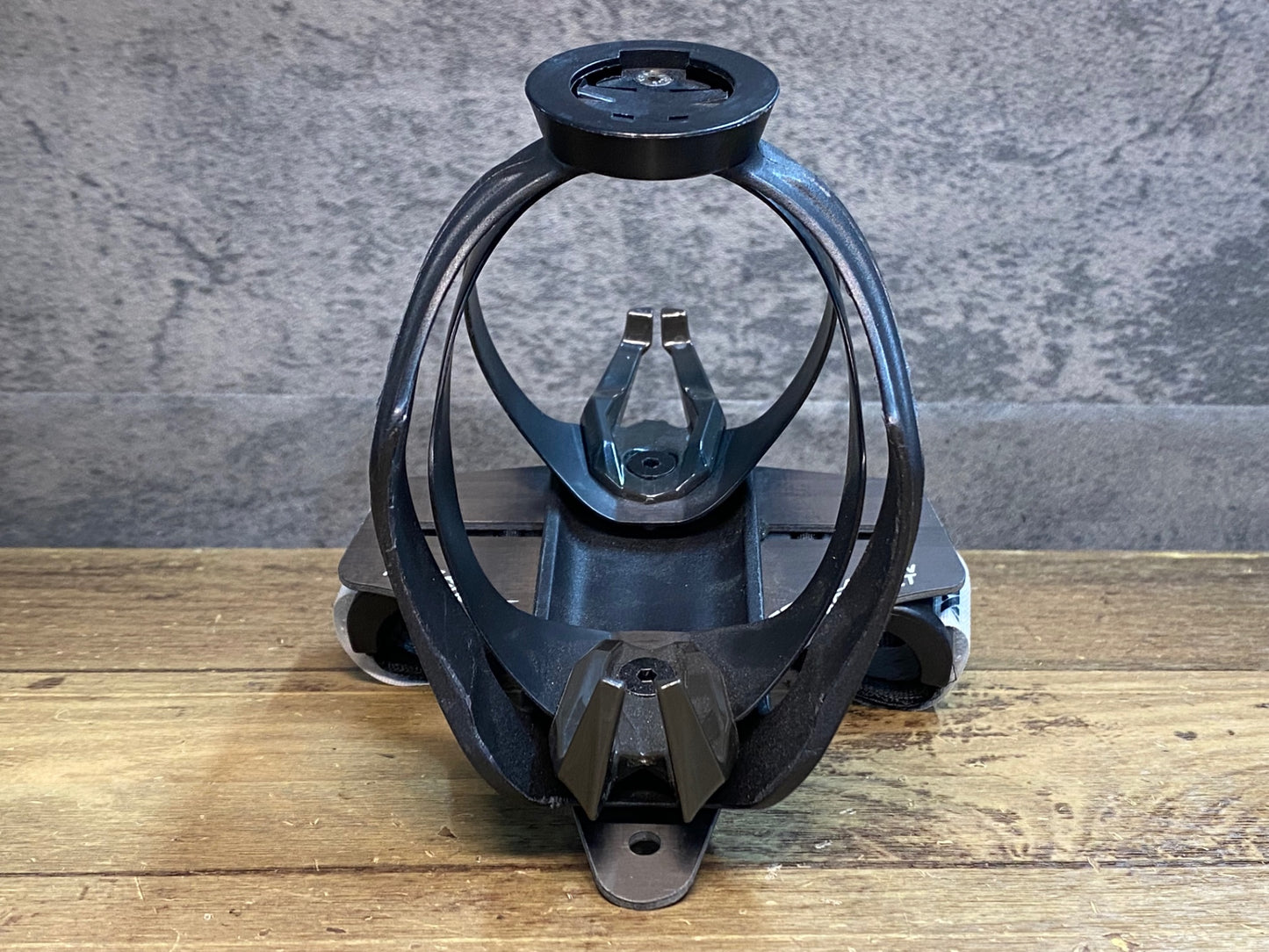 IZ030 XLAB TORPEDO KOMPACT ハイドレーション ベース カーボン