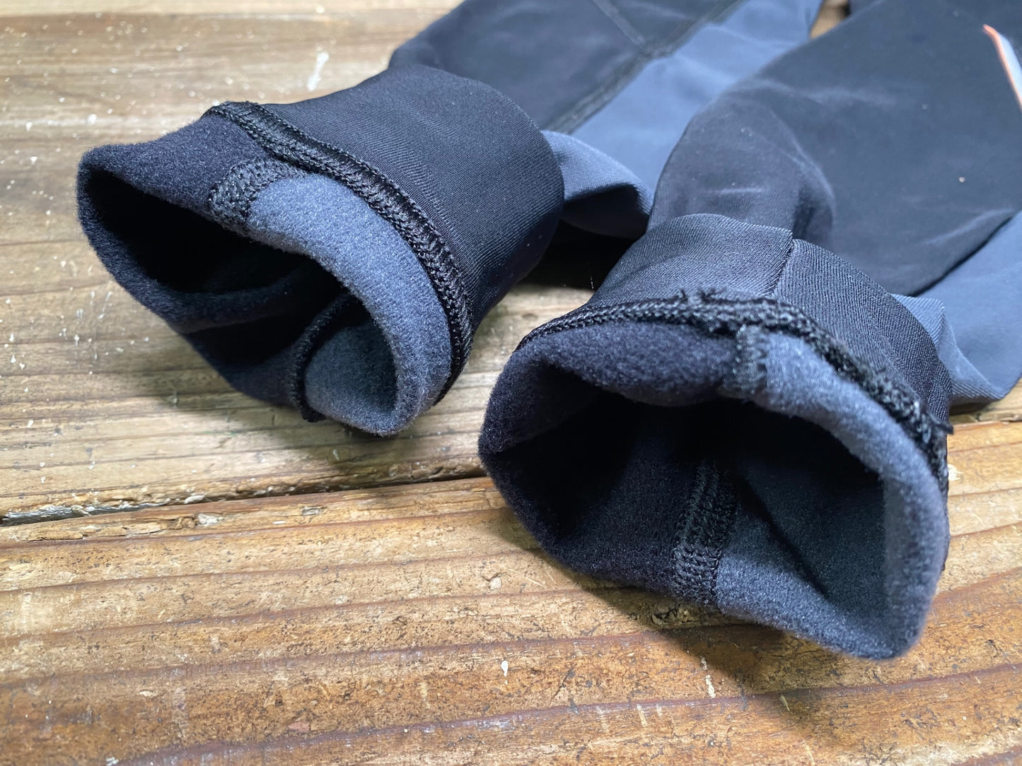 IL722 カフェドシクリステ CAFE DU CYCLISTE レッグカバー 黒 S