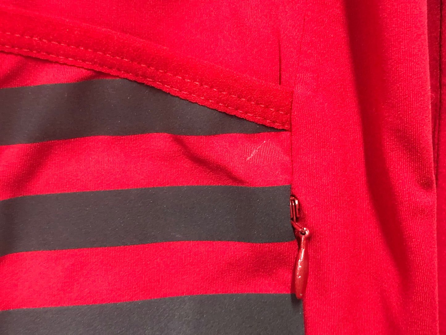 IV195 ラファ Rapha PRO TEAM SOFTSHELL JACKET 長袖サイクルジャケット 赤 S