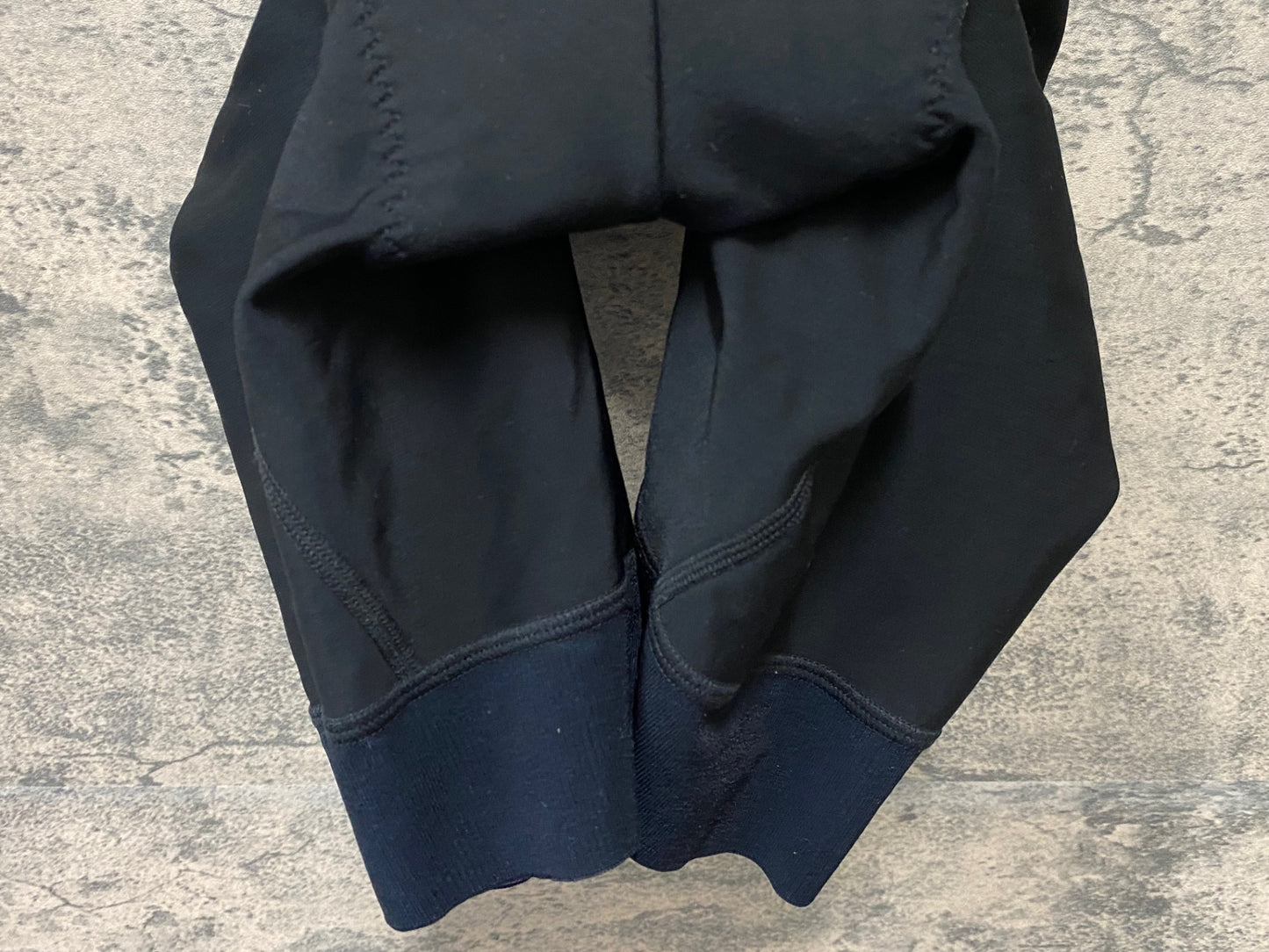 IZ498 パールイズミ PEARL iZUMi ビブショーツ 黒 M 3DR