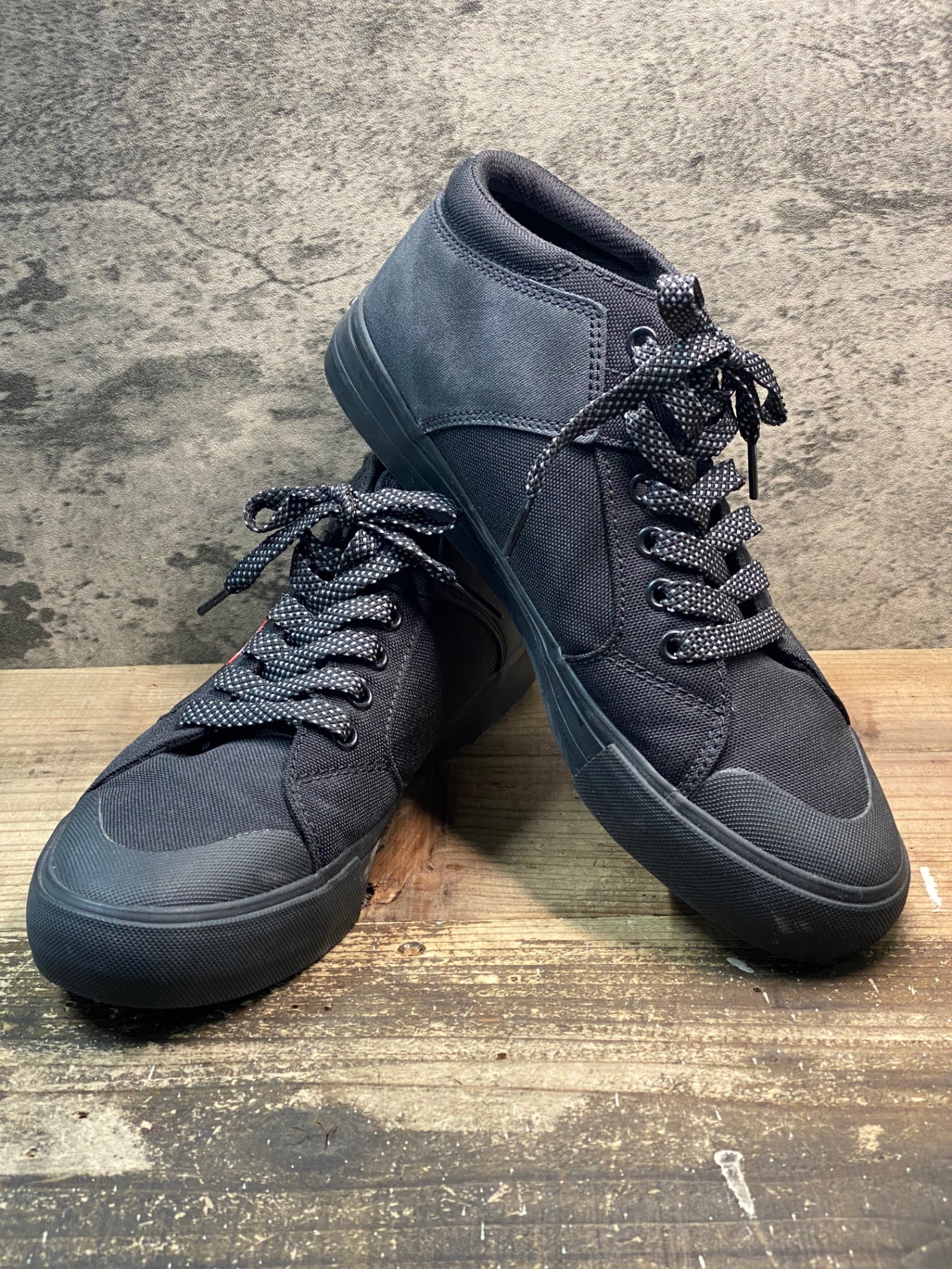 IX420 クローム CHRONE SOUTHSIDE 3.0 7 1/2サイズ 黒 スニーカー