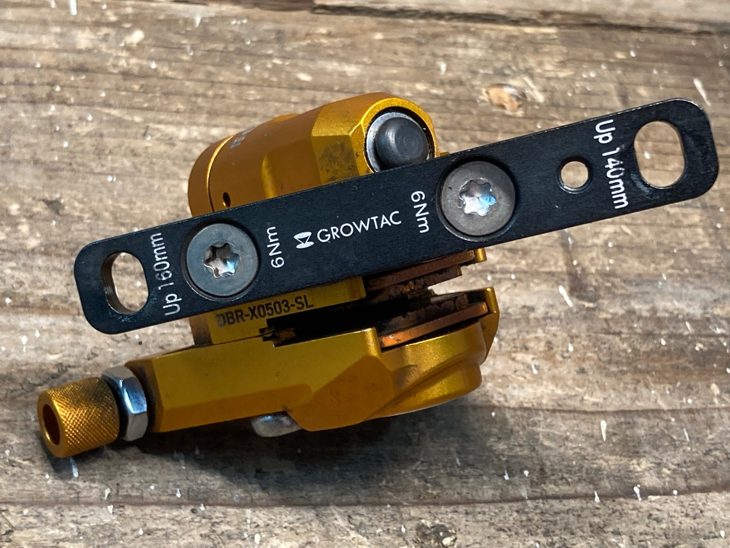 IO668 グロータック GROWTACH イコール EQUAL ディスクブレーキ キャリパー 機械式 ゴールド