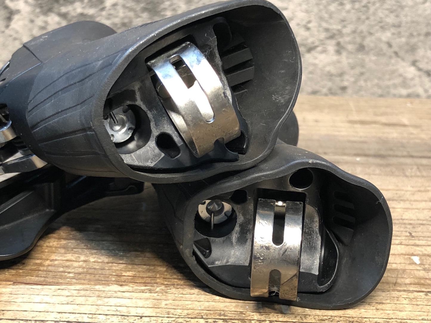 IZ523 シマノ SHIMANO 105 ST-R7000 STIレバー 2x11S