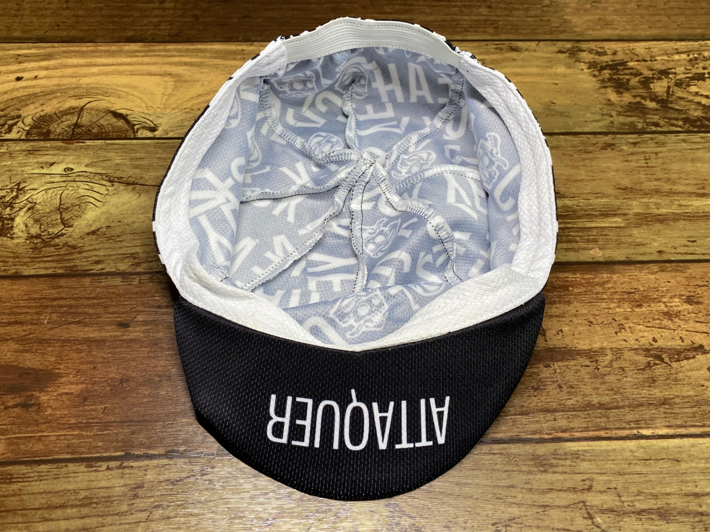 IY687 アタッカー ATTAQUER サイクルキャップ 黒 ワンサイズ