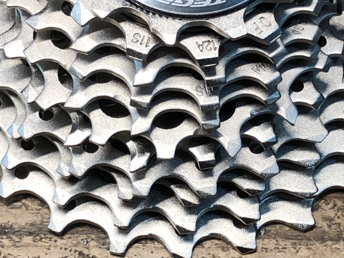 IS559 シマノ SHIMANO アルテグラ ULTEGRA CS-6800 スプロケット 11S 11-25T