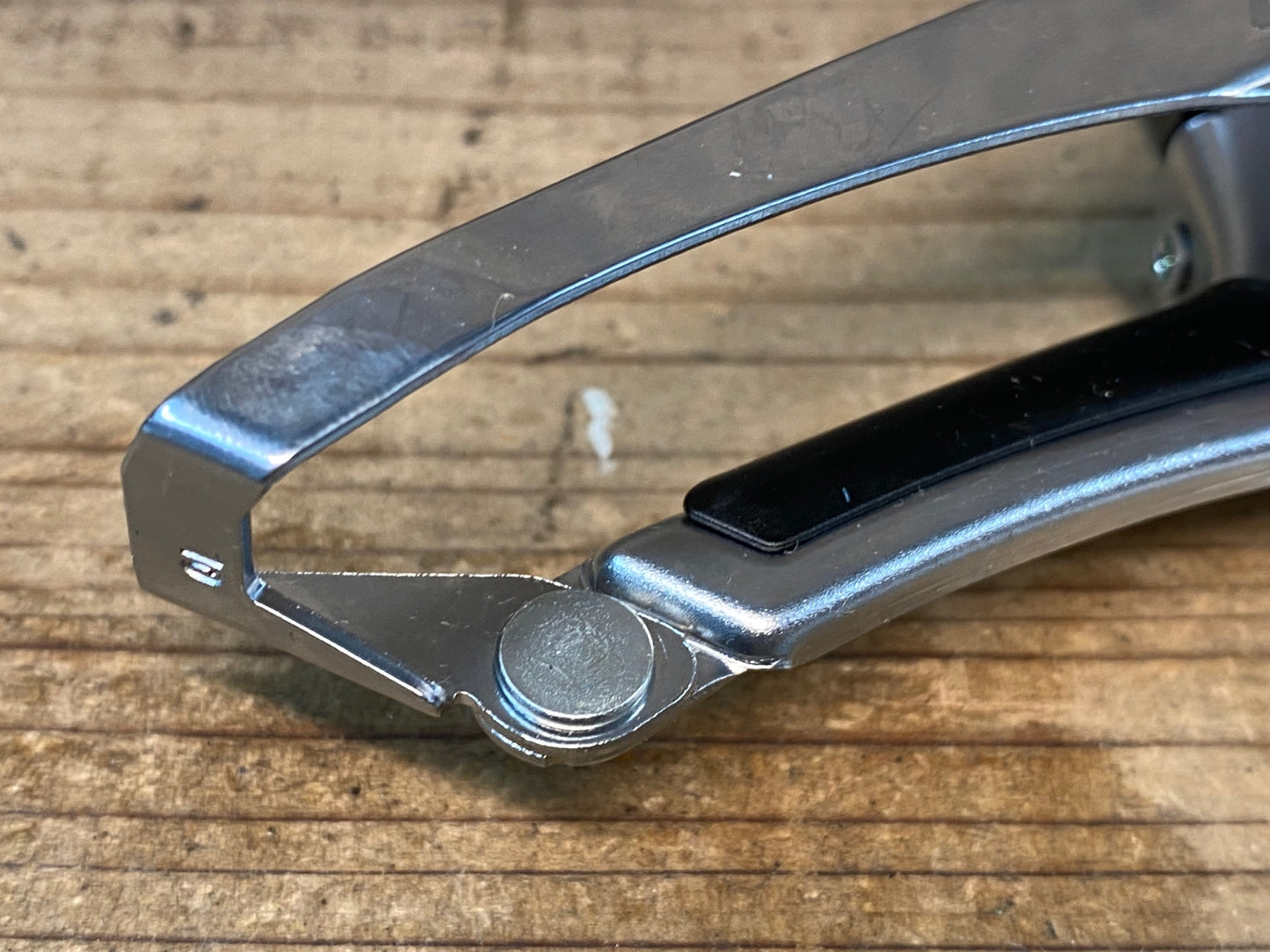 IQ422 シマノ SHIMANO クラリス CLARIS FD-R2000 フロントディレイラー 直付け 未使用