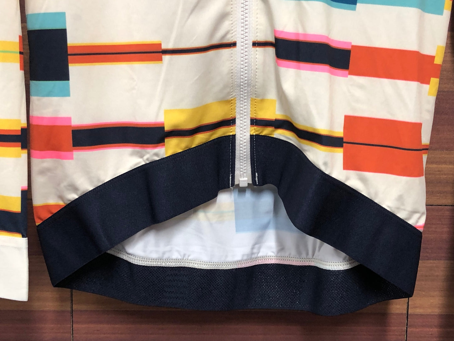 IR921 ラファ Rapha RCC 2021 ANNUAL LS PT TRAINING JERSEY 長袖 サイクルジャージ 総柄 S