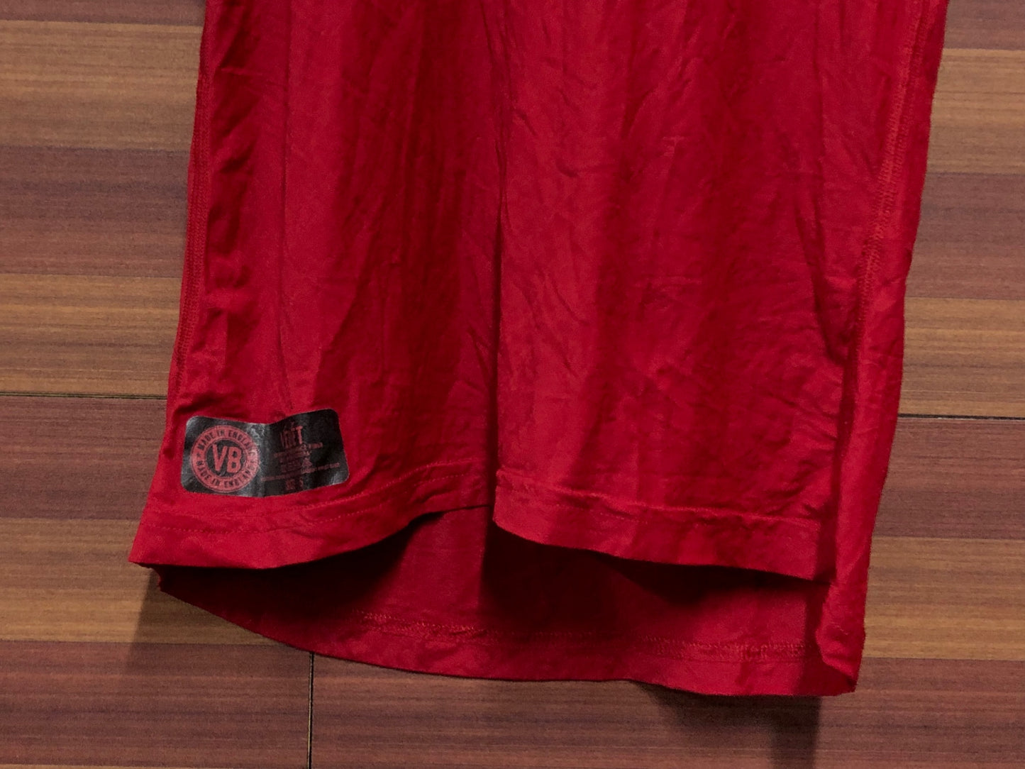 IO529 ヴェロビチ velobici VELVET ベースレイヤー インナー ノースリーブ 赤 5