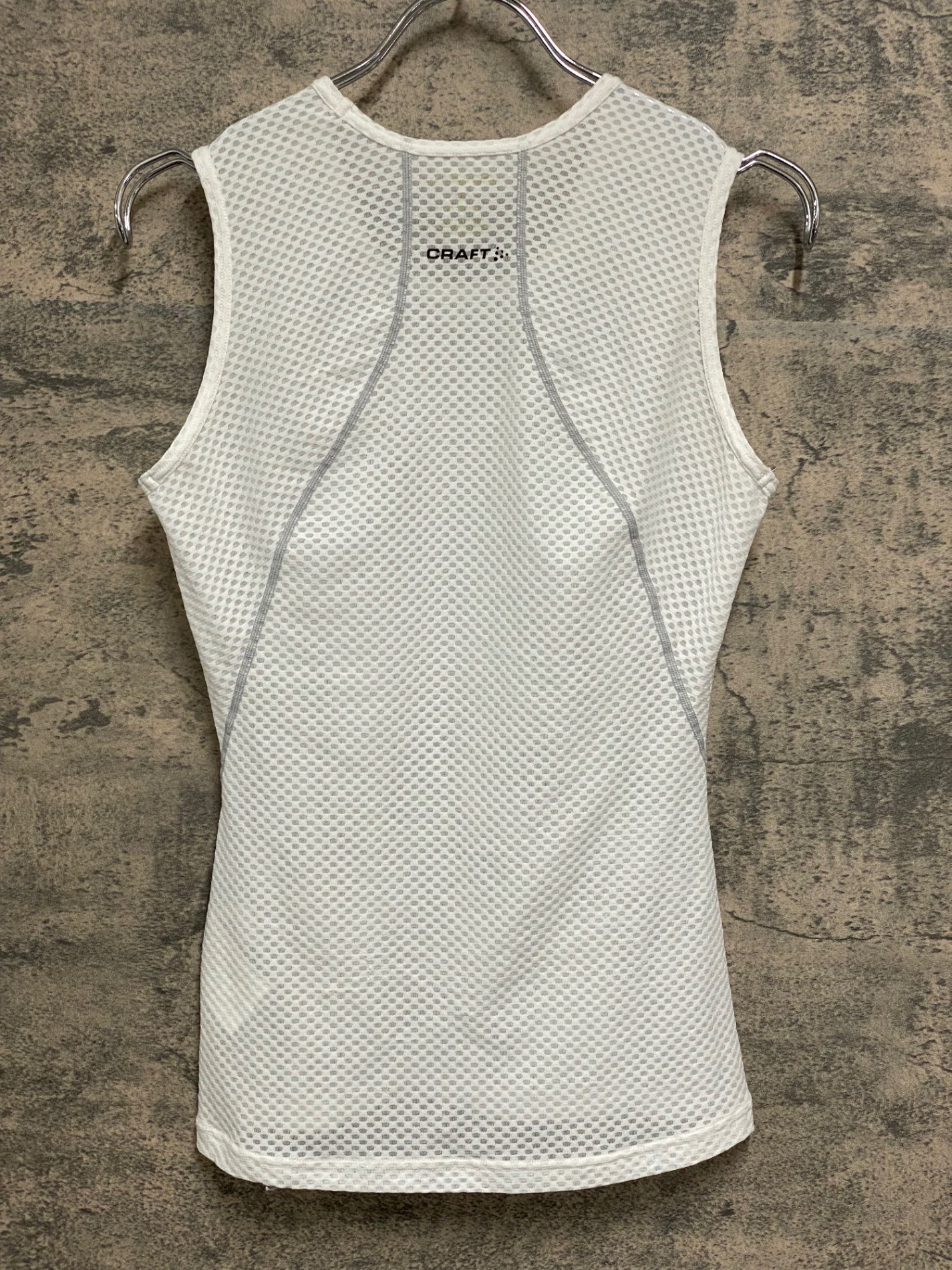 IZ551 クラフト CRAFT ノースリーブ べースレイヤー 白 XS