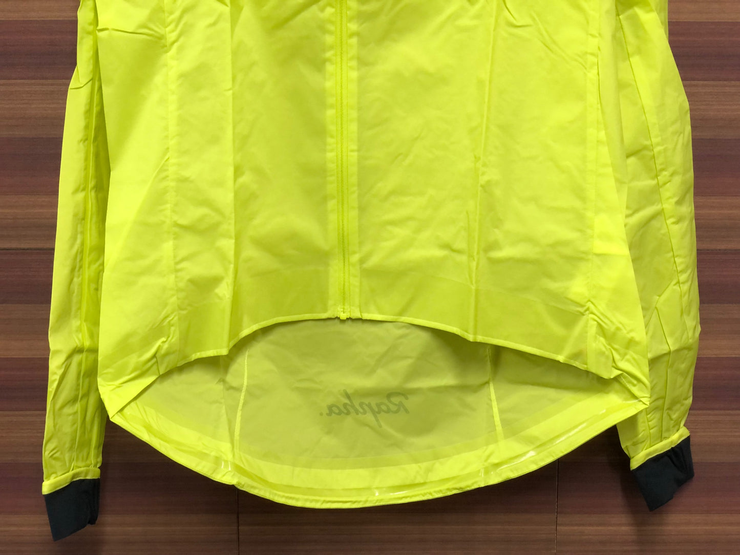 IO647 ラファ Rapha Classic Wind Jacket2 防風 薄手 サイクルジャケット M ネオンイエロー