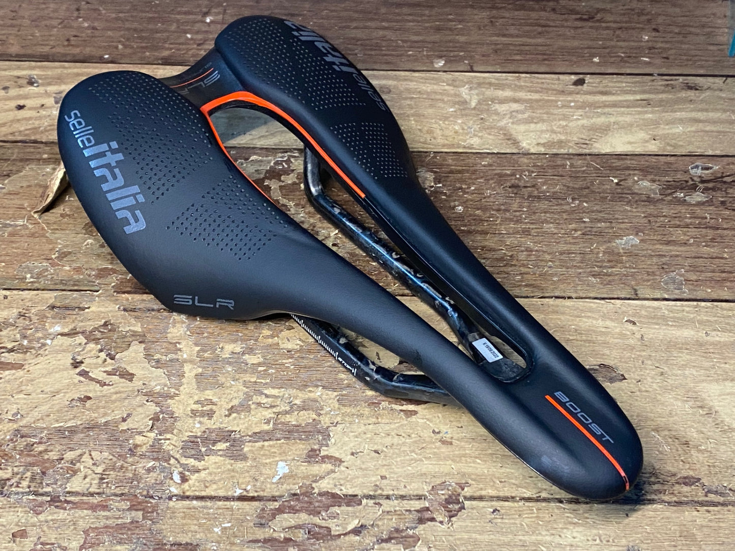 IA953 セライタリア SELLE ITALIA SLR BOOST KIT CARBONIO SUPERFLOW カーボンレール サドル 黒 130mm