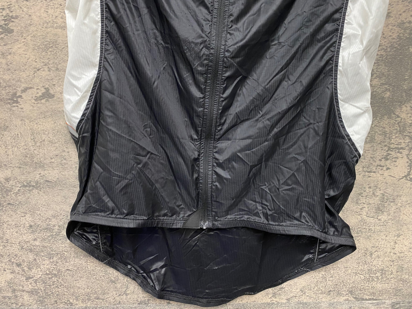 JC291 ジャイアント GIANT ジレ L 黒