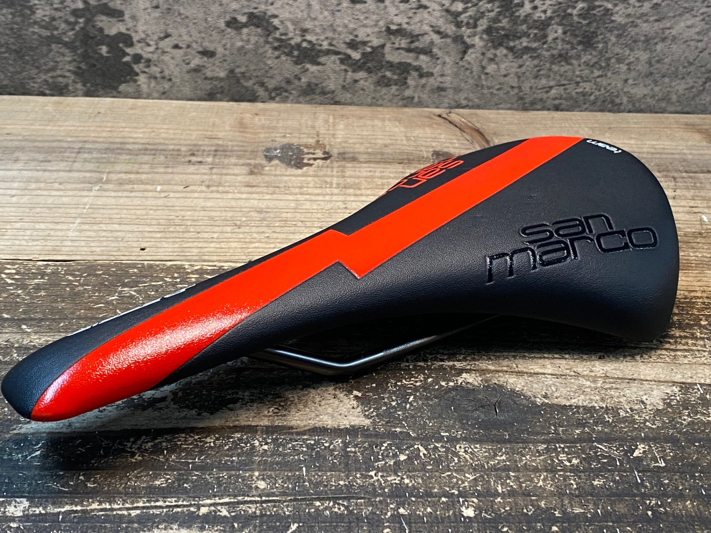 IO985 セラサンマルコ selle sanmarco リーガル REGALE TEAM サドル XSILITEレール 黒赤