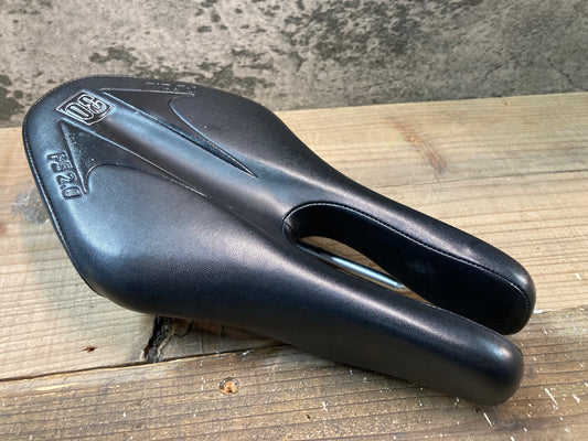 IN148 ISM PS2.0 トライアスロン タイムトライアル TT サドル ブラック CR-MOレール