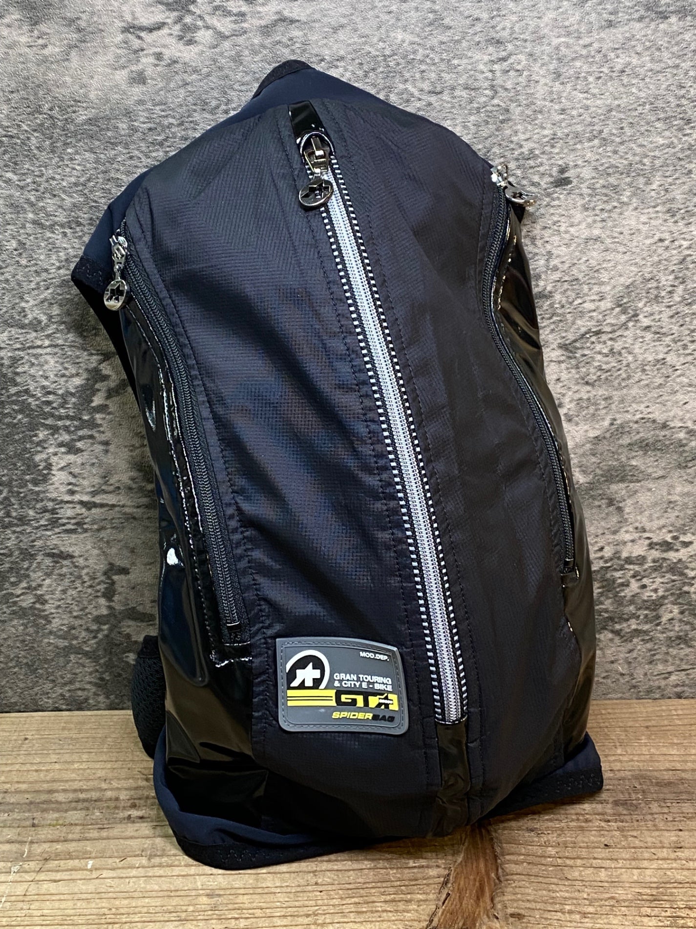 JC851 アソス ASSOS GT SPIDER BAG リュック 黒