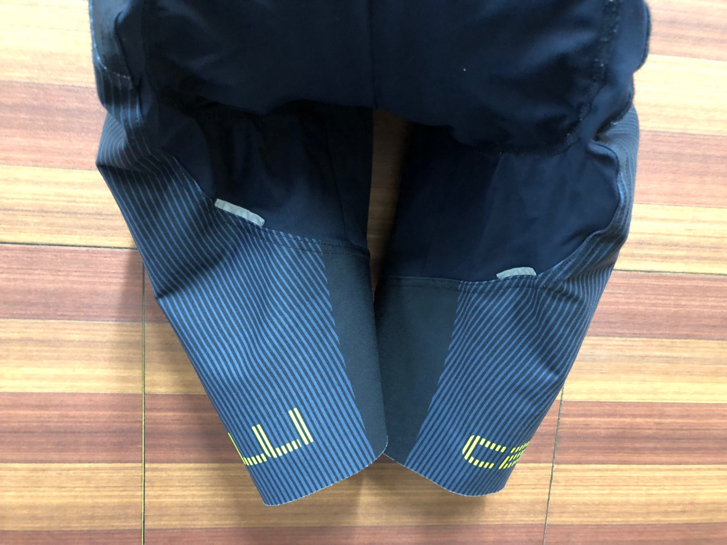 IP340 カステリ CASTELLI ロッソコルサ ROSSO CORSA ビブショーツ 黒 農紺 L
