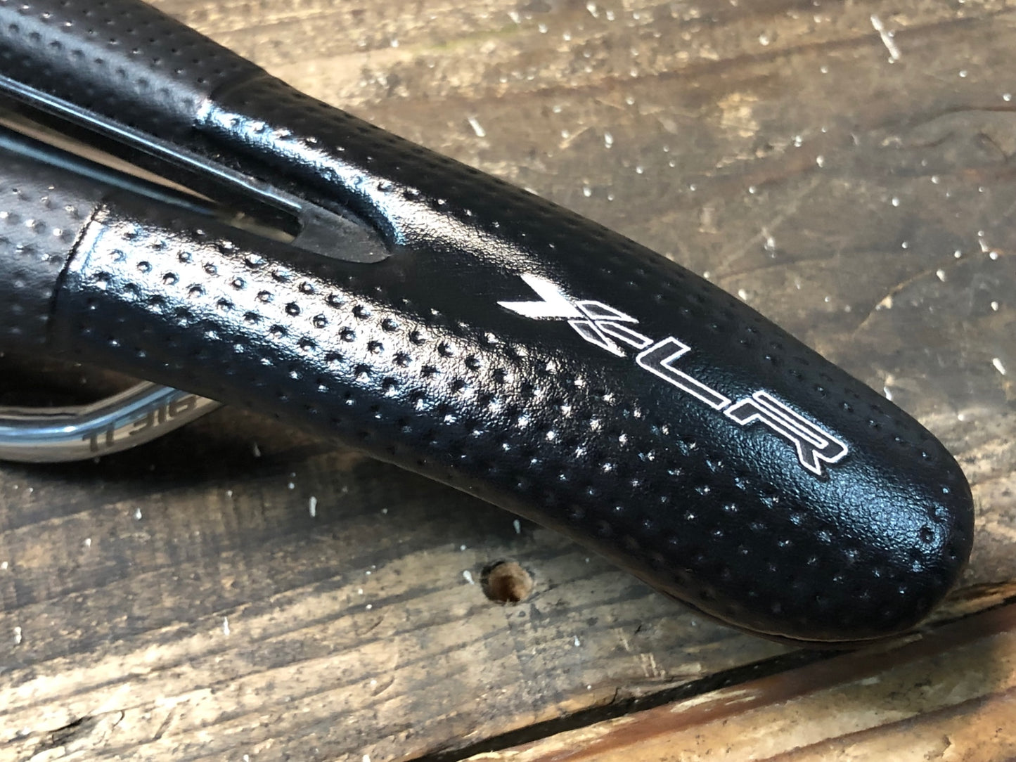 IT593 セライタリア Selle Italia X-LR superflow Ti316 レール