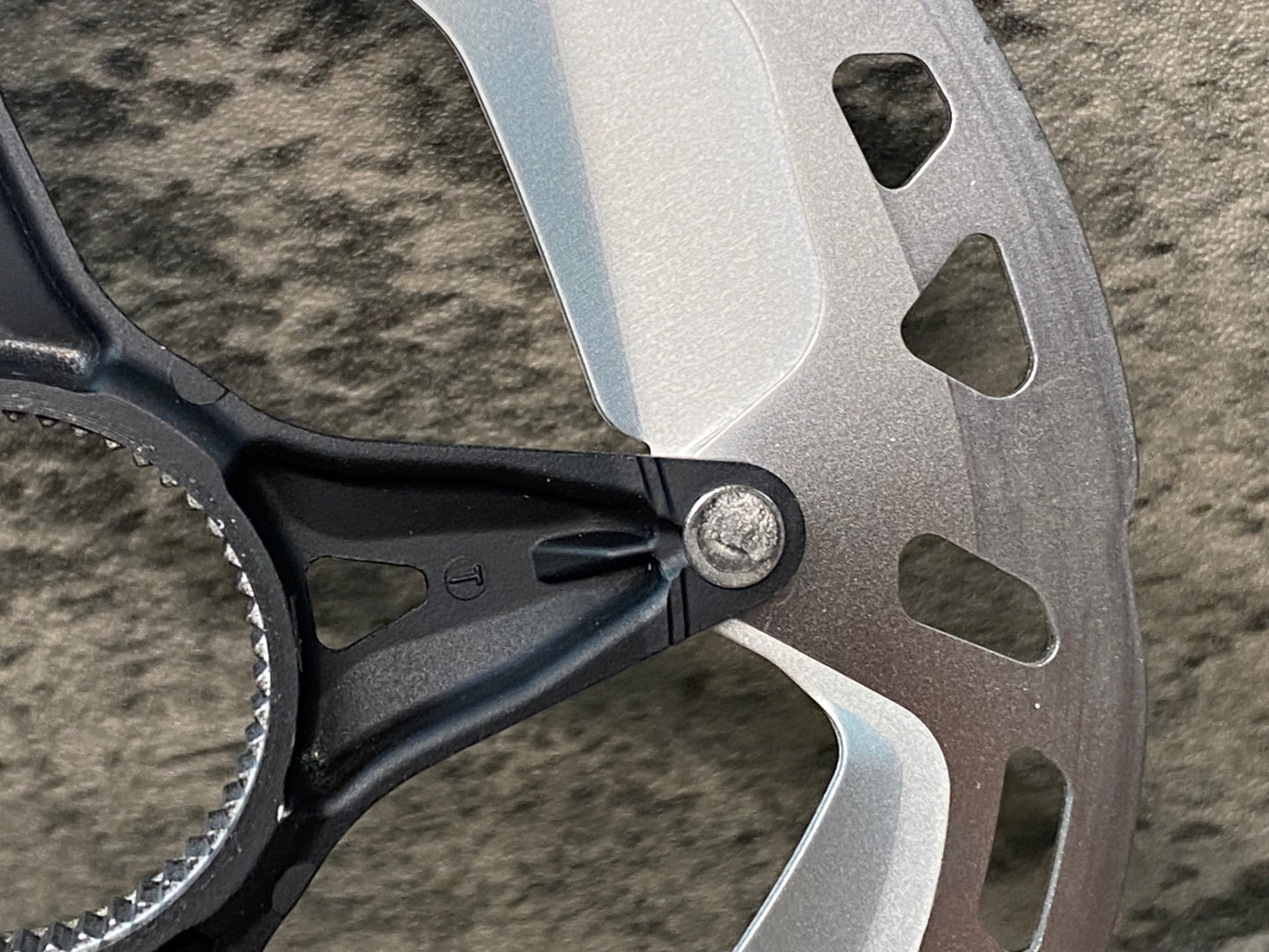 IR323 シマノ SHIMANO RT-MT800 ディスクブレーキローター Φ160 1.75mm厚