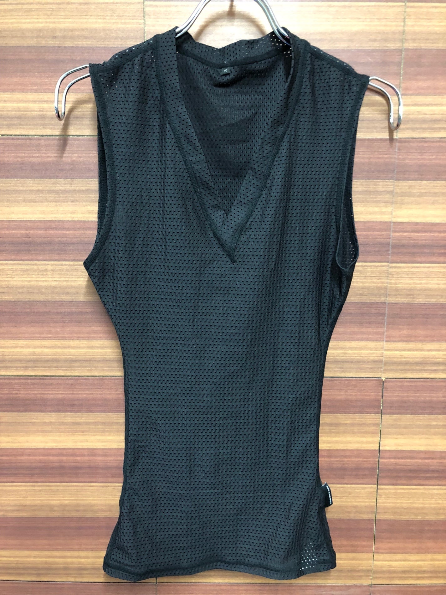 IP434 オンヨネ ONYONE ノースリーブ べースレイヤー 黒 S