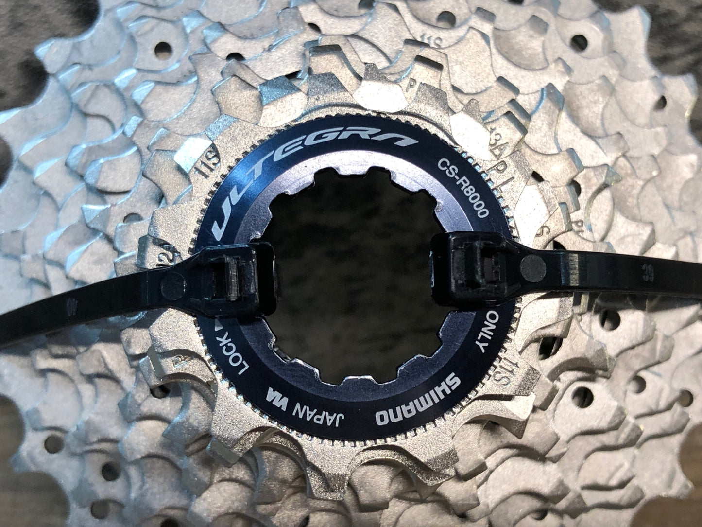 IX827 シマノ SHIMANO アルテグラ ULTEGRA CS-R8000 スプロケット 11S 11-28T