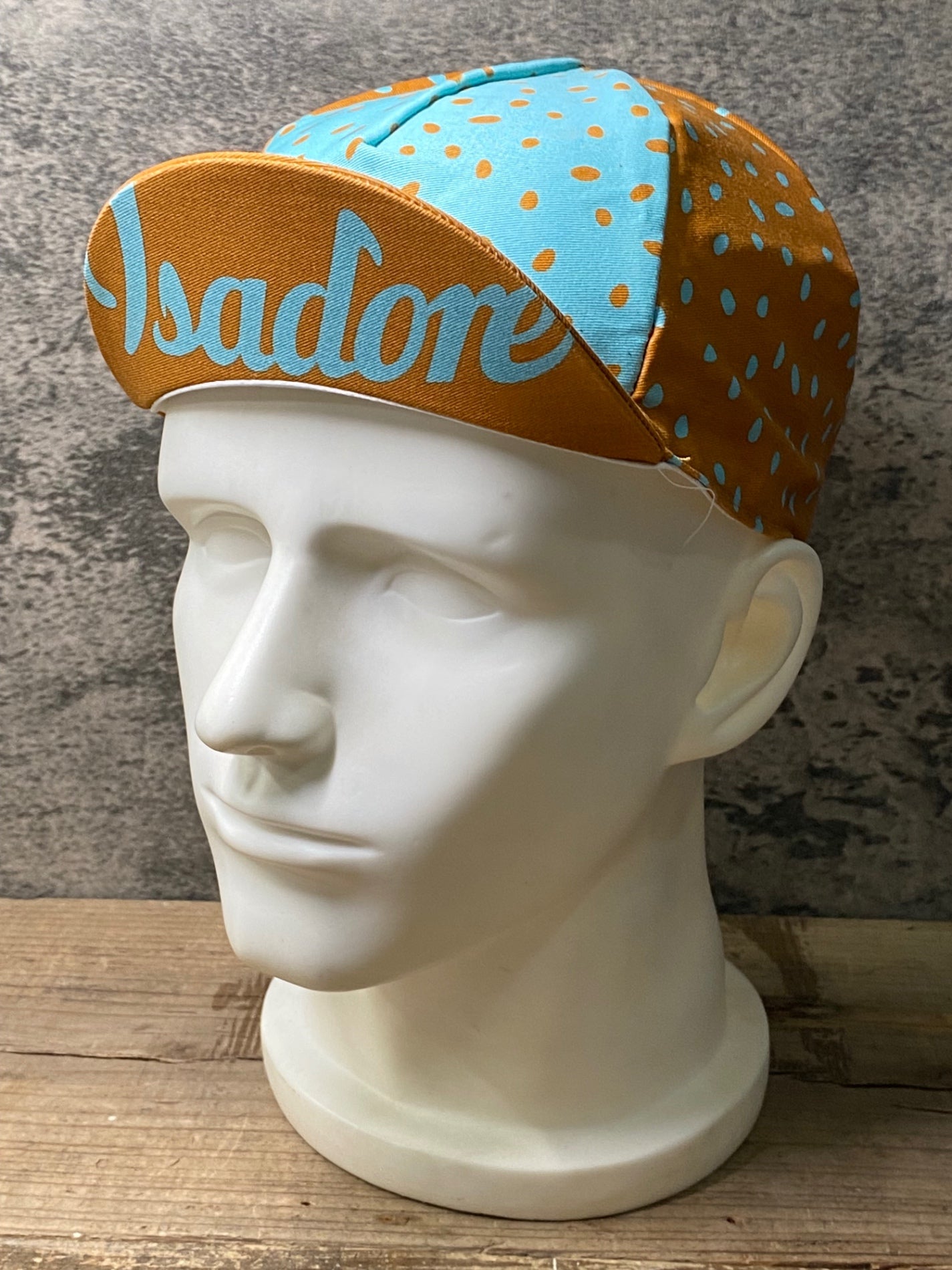 IU219 イザドア Isadore サイクルキャップ 茶 水色